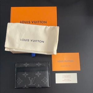Men’s LV wallet card holder